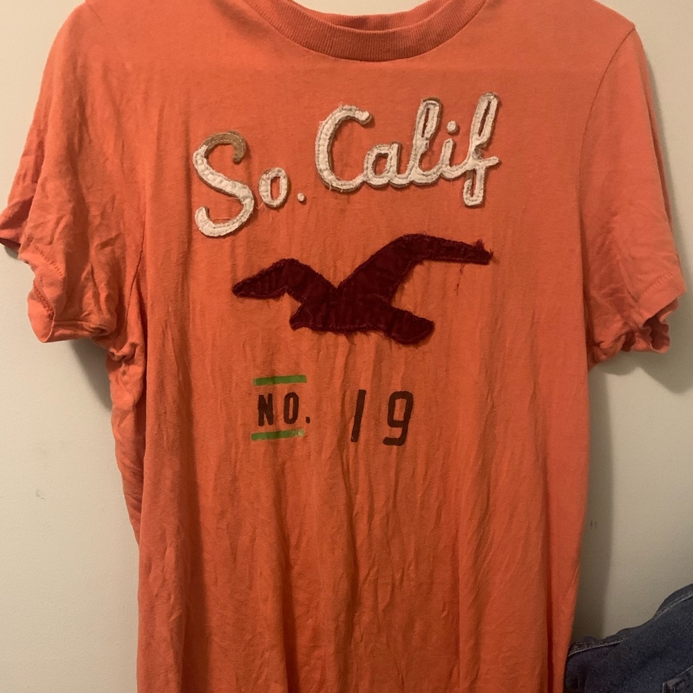 Hollister So Calf shirt